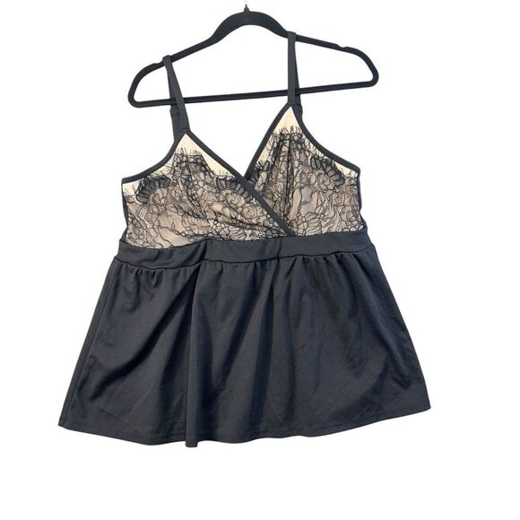 torrid Tops - Nwt xl size 1 Torrid lace Tank Top